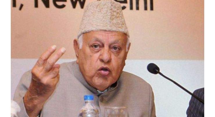 Farooq calls for united fight to protect Article 35A 