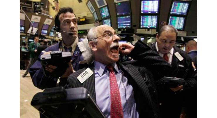 Stocks choppy as bankers meet, Trump talks debt 