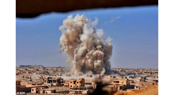 Russian, US-led strikes kill 39 in Syria's Deir Ezzor: monitor 
