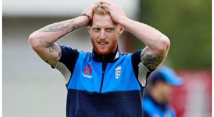 Cricket: Stokes included in England's Ashes squad despite broken hand 