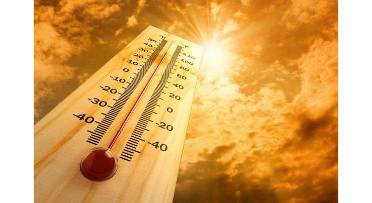 Steady surge in temperature enhances chances of heat stroke 