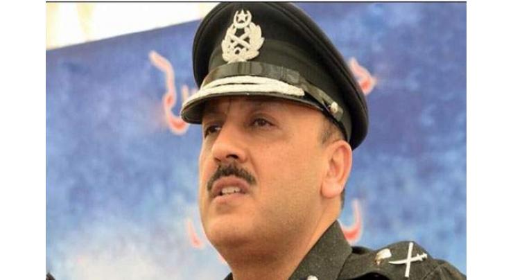 IGP Sindh calls for arrest, firing accused on police personal 