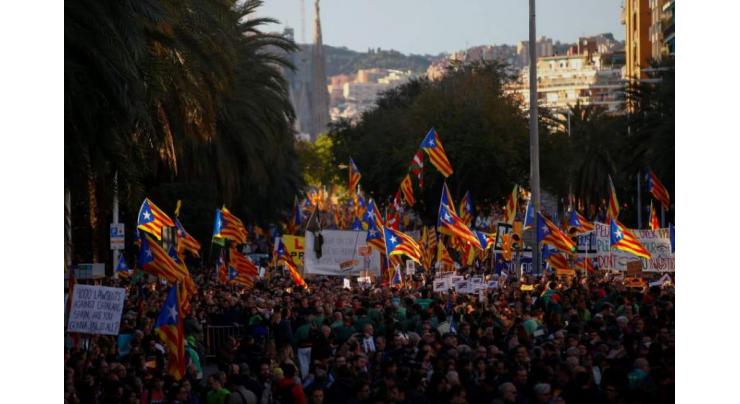 Mass protest in Barcelona demands freedom for Catalan leaders 