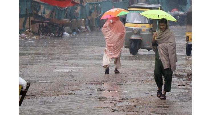 First winter rain adds to chill in Punjab 