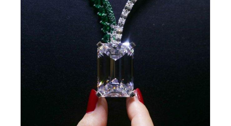 Largest diamond ever auctioned to go under hammer in Geneva 