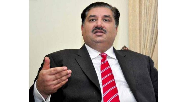 Civil, military leadership on same page on national issues: Khurram 