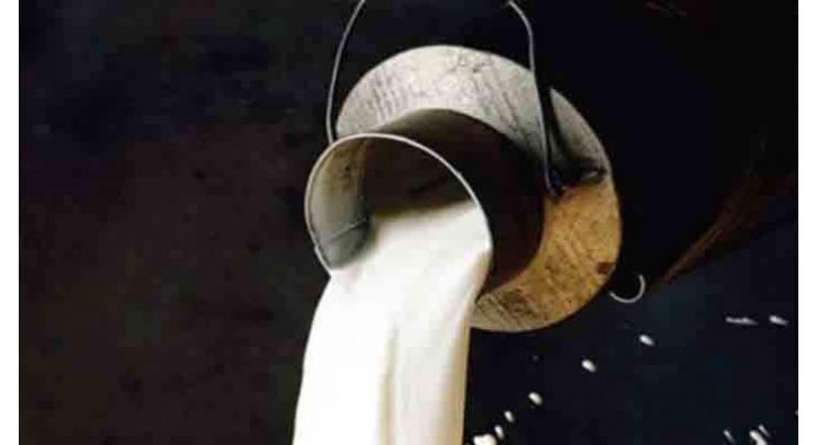 Traders demand stern action against sellers of adulterated milk 