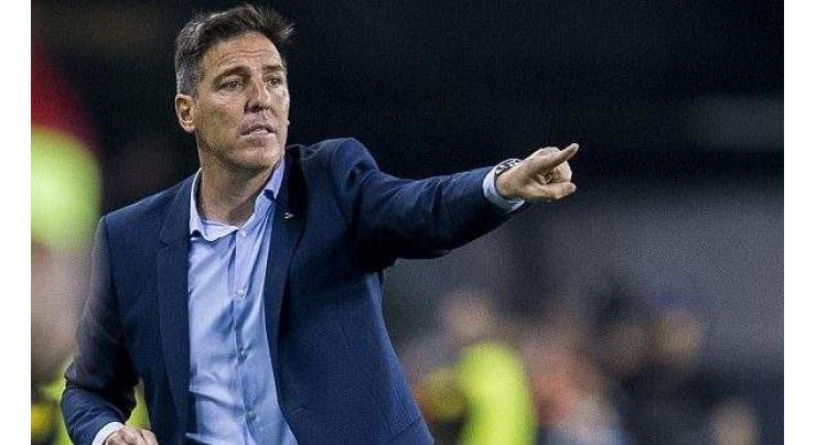 Football: Sevilla's Berizzo returns after cancer operation 
