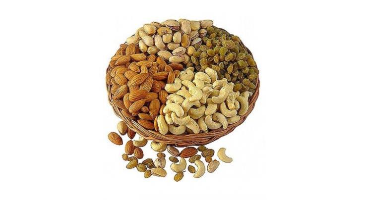 People enjoying winters with healthiest dry fruits: Report 