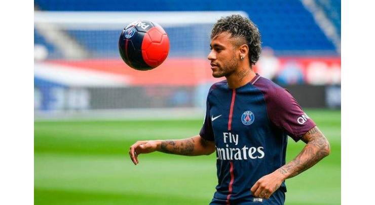 Football: Neymar wants 'history' with Real scalp 