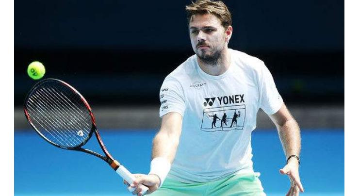 Tennis: Wawrinka wins first match back after knee surgery 