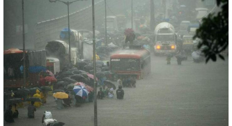16 people dead in Philippines due to rains from cold front 