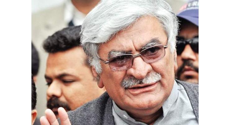 It's unfair to try one person sparing others for corruption: Asfandyar 
