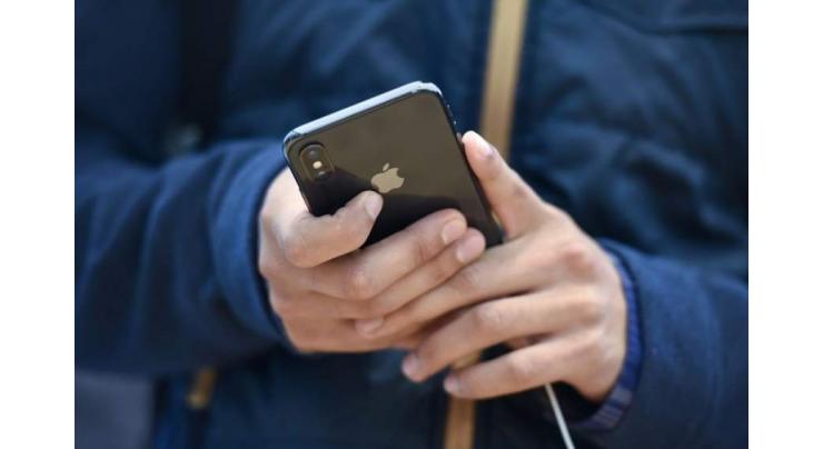 Apple facing slew of Russian lawsuits over slow iPhones 