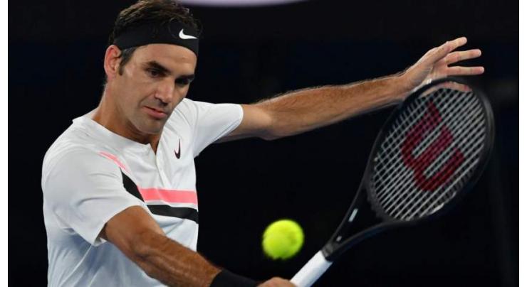 Tennis: Federer beats Gasquet to make fourth round 