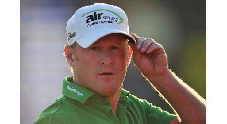 Golf: Donaldson leads at fog-hit Dubai 