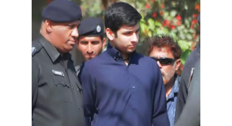 Shahzeb murder case: Supreme Court orders arrest of Shahrukh Jatoi, two others