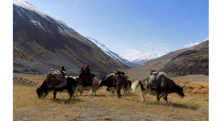 Afghanistan's Kyrgyz trapped on the 'roof of the world' 