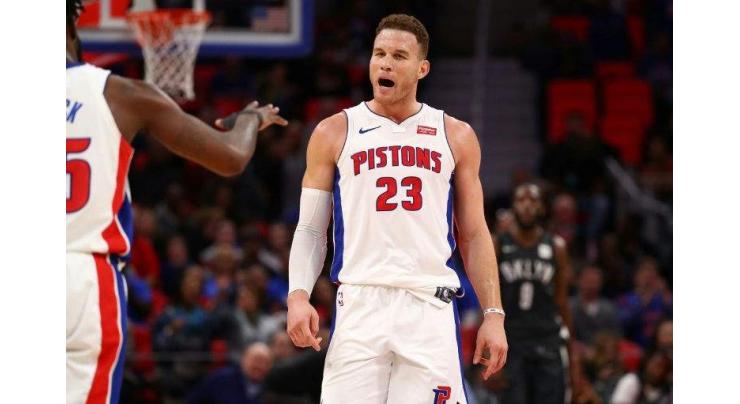 NBA: Wade wins in return, Clippers contain Griffin 