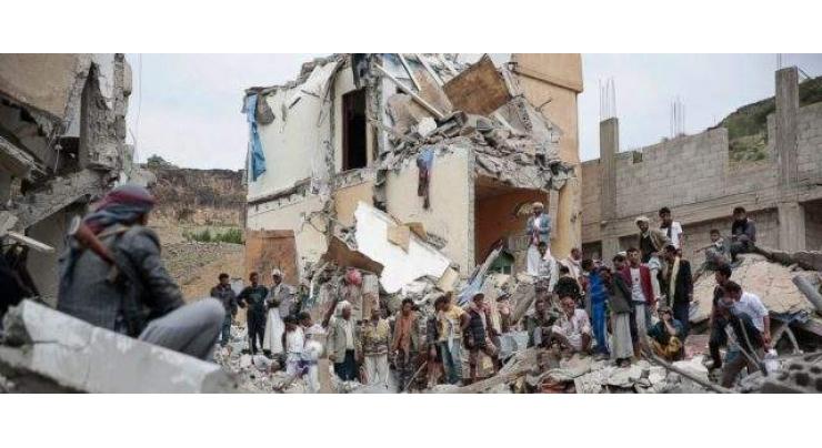 Civilians in war-torn Yemen under fire on all sides : UN rights chief 
