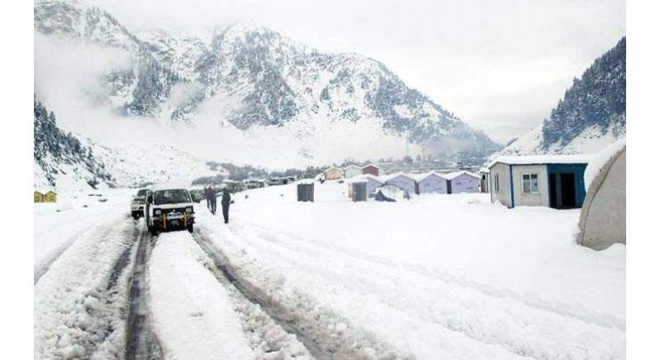 Rawalpindi Administration striving to clear snow-stricken areas 