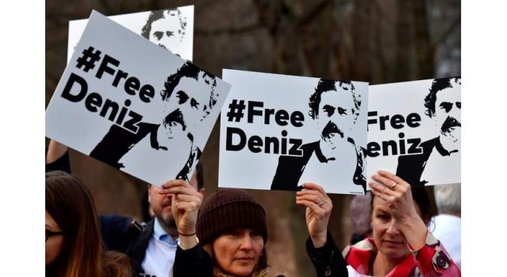 Turkey frees German-Turkish journalist Yucel: Die Welt 
