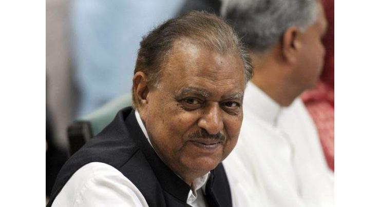 President Mamnoon Hussain stresses upon simplification of treatment procedure for chronic diseases 