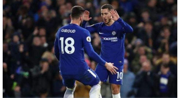 Hazard forced into central role as Giroud, Morata benched 