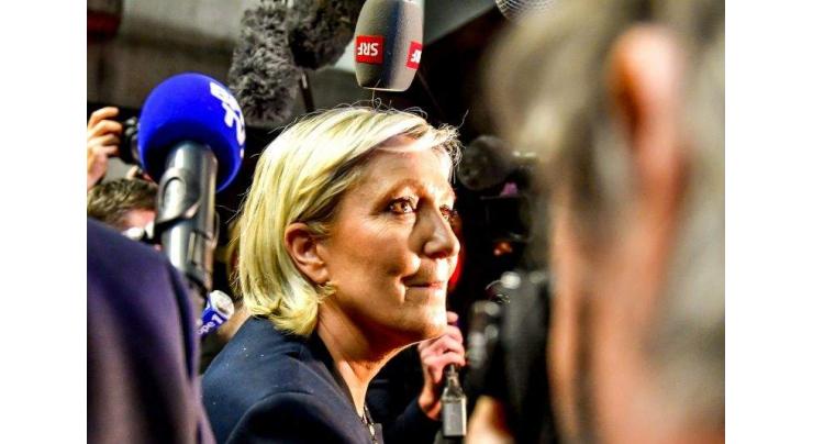 Chasing renewal, French far-right turn to Bannon at party conference
