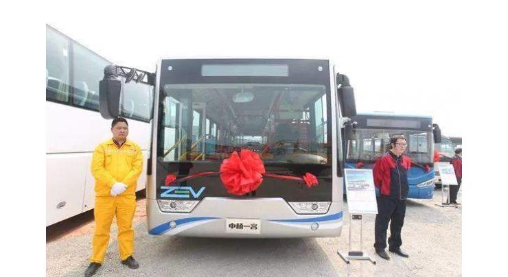 New hydrogen-powered bus unveiled in Chengdu

