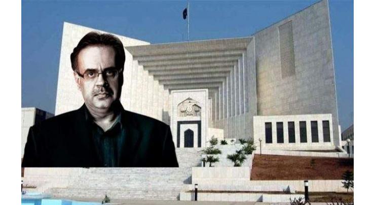 Supreme Court bans Shahid Masood's programme for three months

