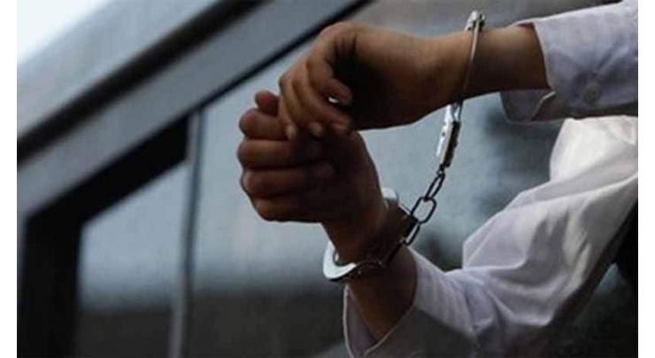 Federal Investigation Agency Gujranwala team arrests 11 for sending people abroad illegally
