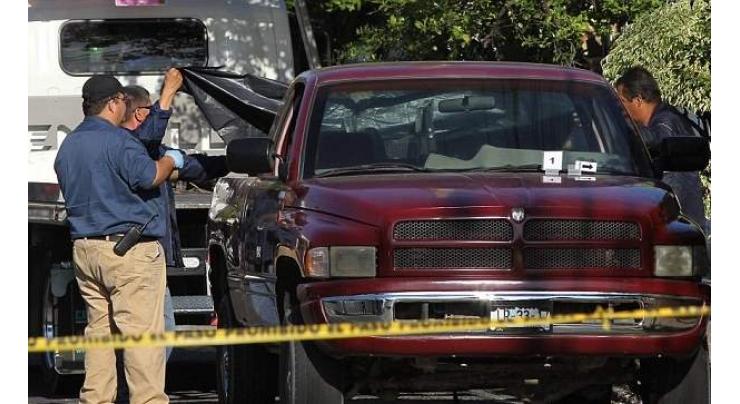 15 corpses found in back of Mexico truck: prosecutor
