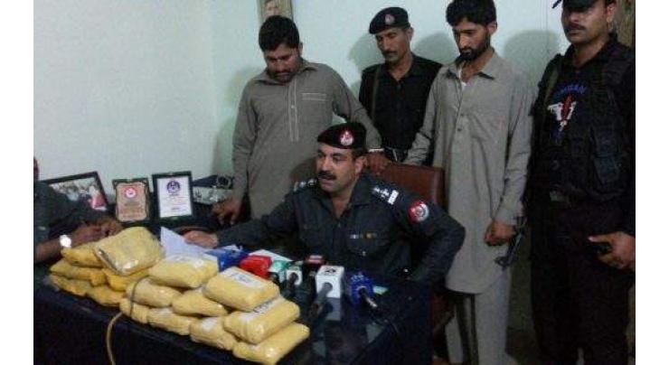 Police foils narcotics smuggling bid in Kohat
