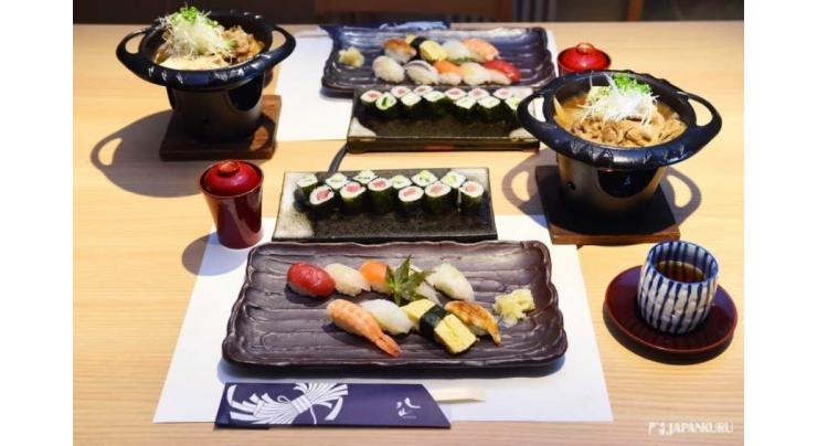 Japan embassy arranges cuisine sushi's demonstration
