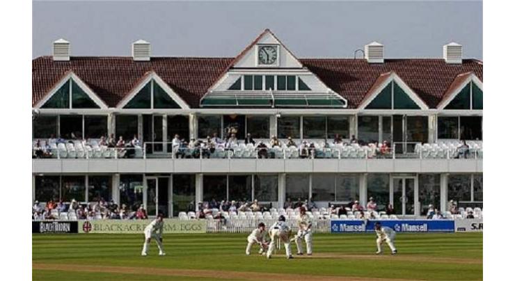 English cricket plans new 100 balls a side tournament

