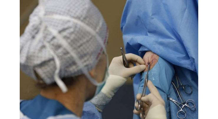 Indian doctor mistakes patients, performs wrong surgery
