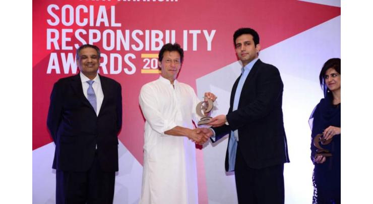 Jazz Wins Shaukat Khanum Social Responsibility Award 2017