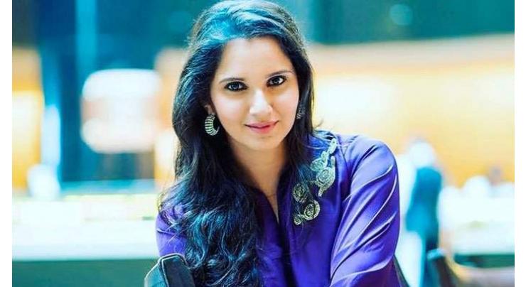 Sania Mirza exchanges interesting tweets with Indian journalist