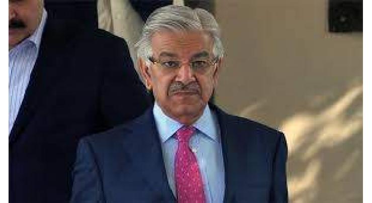 Khawaja Asif challenges his disqualification in Supreme Court