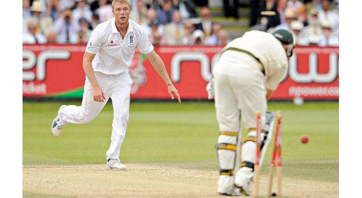 Botham backs controversial 100-ball cricket format
