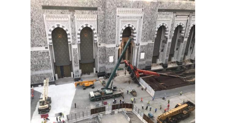 Another crane collapses at Mecca Grand Mosque