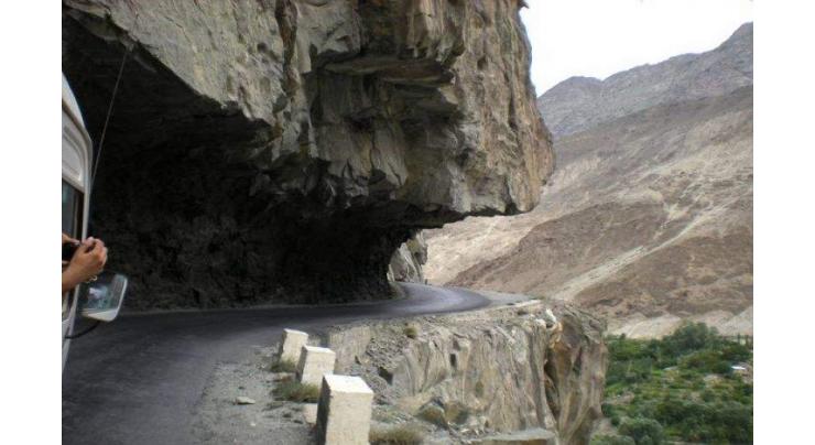 Work on Gilgit-Skardu road in full swing to provide communication facilities
