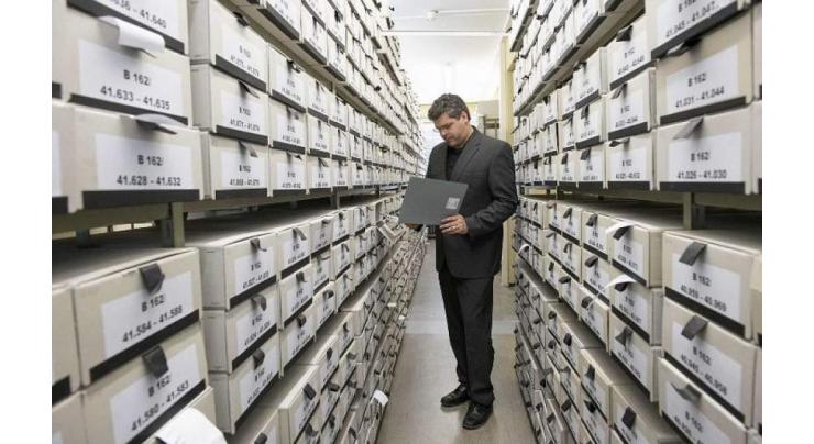 Germany's Nazi hunters in final straight of race against time
