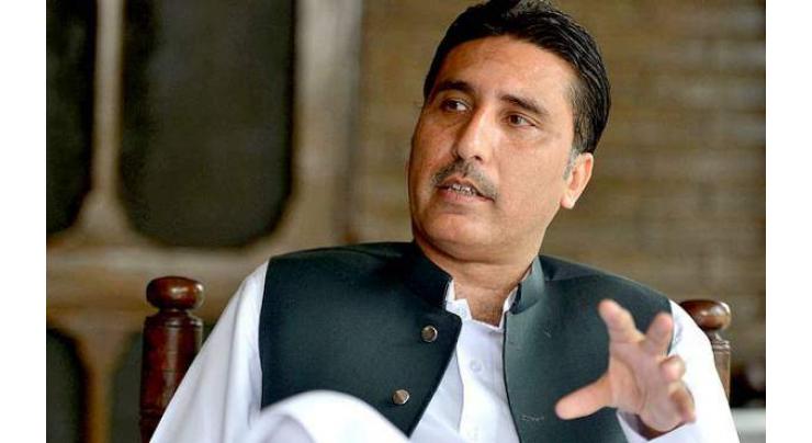 Arbab Khizer challenges Chief Minister Khyber Pakhtunkhwa, Pervez Khattak for debate over performance of five years term
