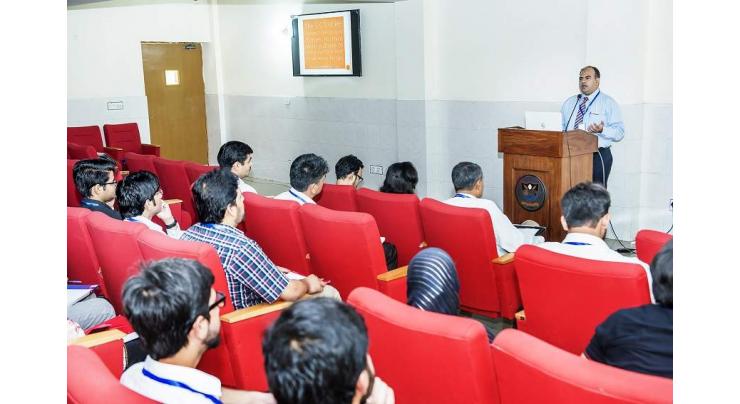 5-day training on ‘Basic Clinical and Diagnostic Skills in Small Animal Practice’ start at UVAS