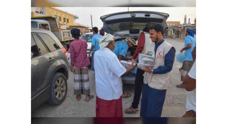 ERC continues distributing iftar meals in Hadramaut, Yemen