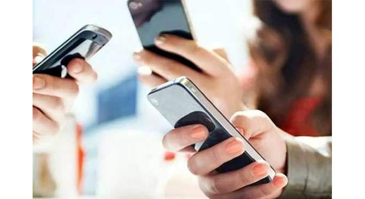 0% tax deduction on mobile cards from today, telecom companies implent supreme court's order