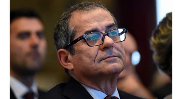Italy economy minister postpones Paris meeting over migrant spat
