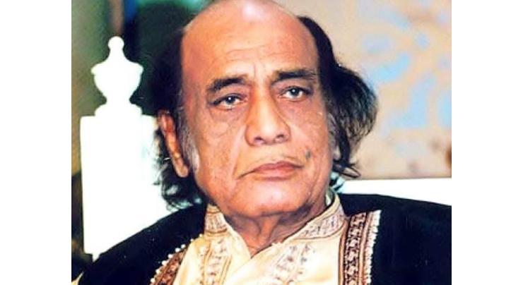 Mayor offers fateha at grave of legendary singer Mehdi Hassan
